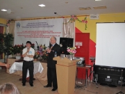 Võ sư 10DAN, chủ tịch Liên đoàn võ thuật và thể thao chiến đấu châu Á Ba Lan, thạc sĩ Ryszard Murat phát biểu ý kiến trong Lễ kỉ niệm